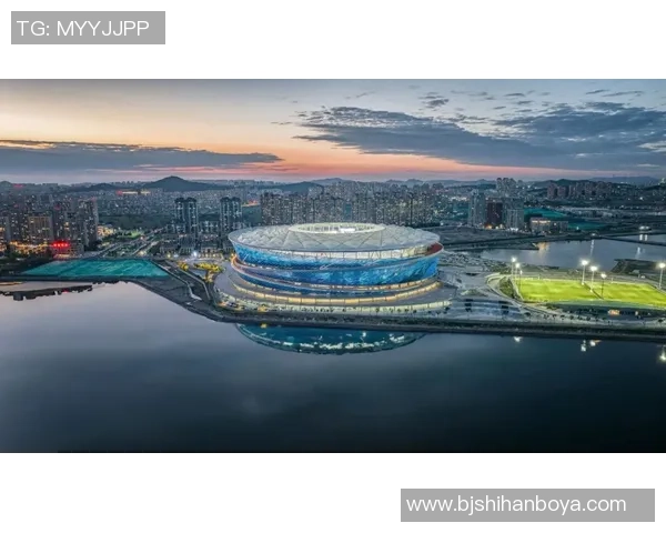 大连金州足球场焕新升级助力足球发展引领城市体育新风尚